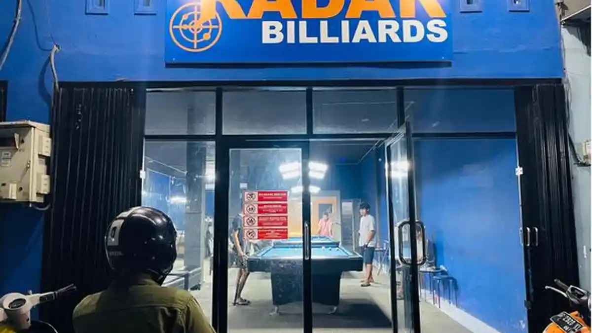 Radar Billiard Jadi Favorit Anak Muda di Ternate