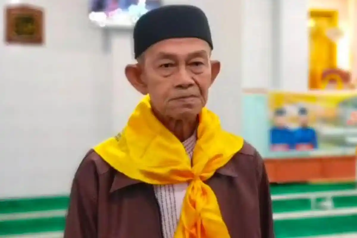 Cerita Hasan Husin, Jemaah Haji Tertua Asal Lingga Kepri Berangkat ke Tanah Suci
