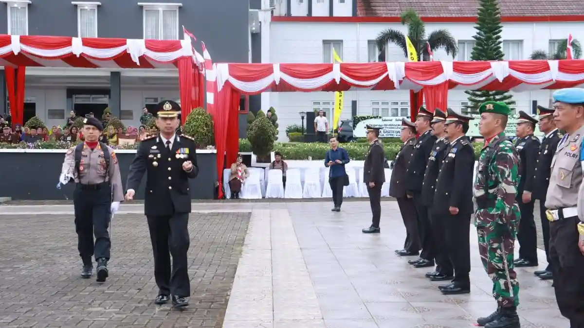 Kapolres Tapsel Pimpin Upacara Puncak Peringatan Hari Bhayangkara ke-77