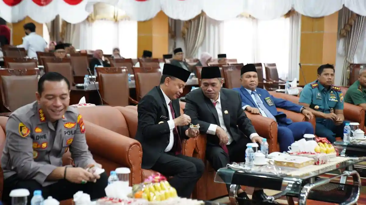 Dengarkan Pidato Presiden Jokowi, Wako Pontianak Ajak Masyarakat Tanamkan Nilai Santun