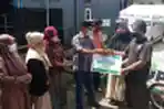 Lembaga ACT Bagi Gerobak Gratis Kepada Pelaku Usaha UMKM