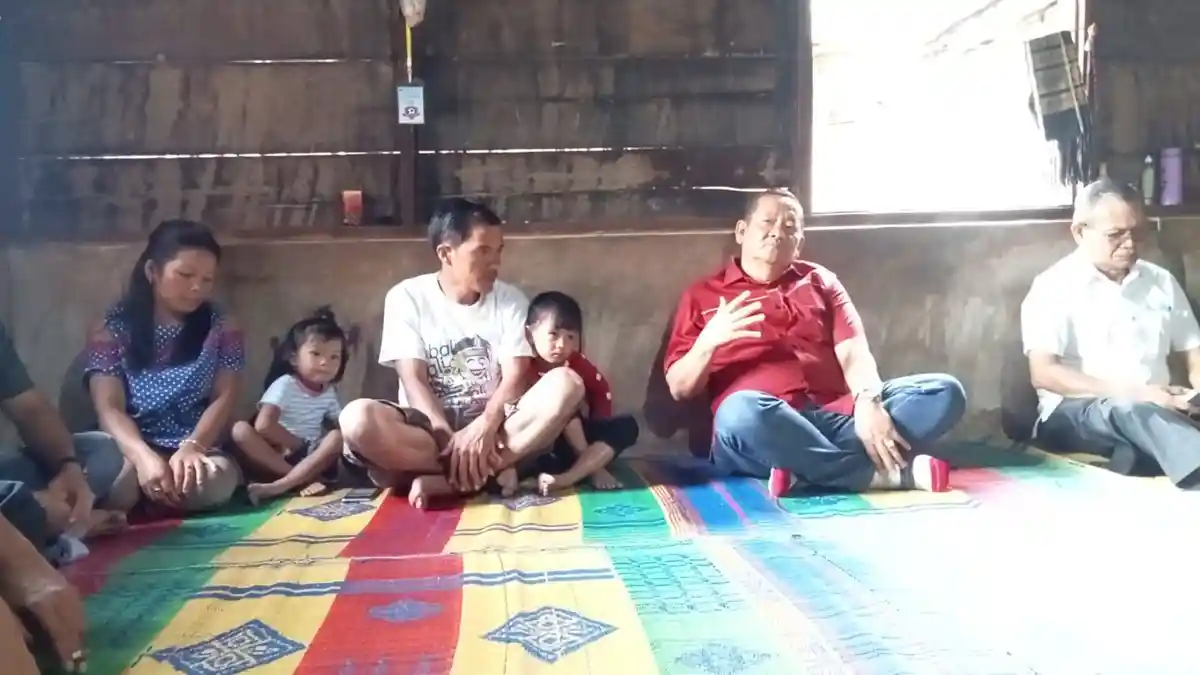 JANJI Anggota DPR RI Rapidin Simbolon pada Anak-anak yang Sekeliling Rumahnya Dikeruk Pihak Lain