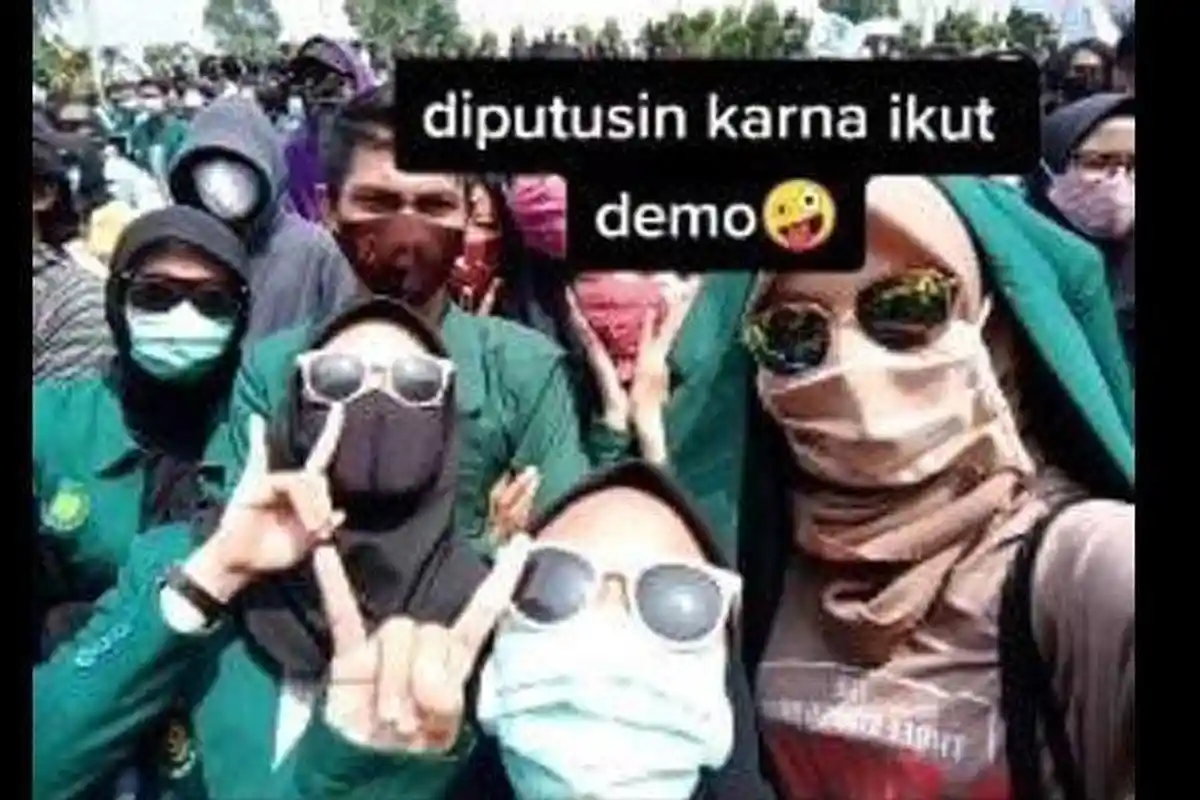 Gegara Ikut Demo Tolak UU Cipta Kerja, Mahasiswi Ini Malah Diputus Pacar, Ceritanya Viral