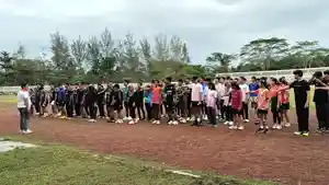 Sejumlah-atlet-ketika-mengikuti-persiapan-Porprov-di-Stadion-Junjung-Besaoh.jpg