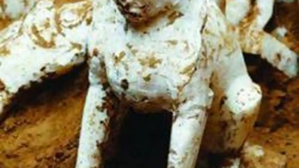 Ditemukan! Patung Sphinx dari Marmer Berumur 1000 Tahun di Tiongkok