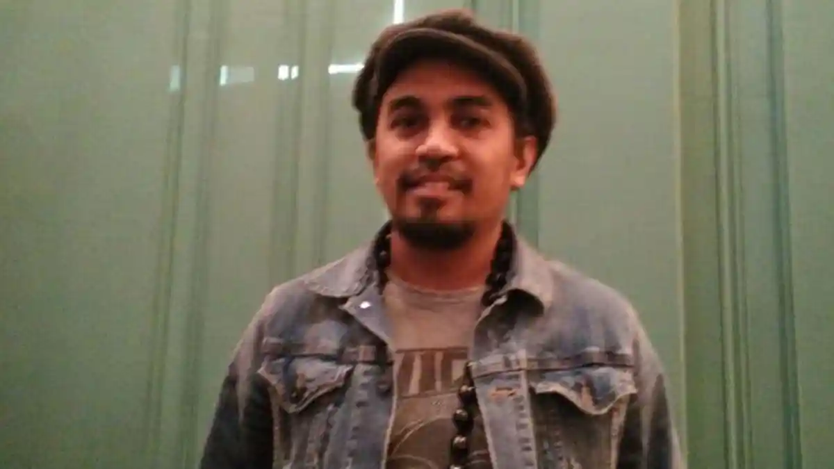 Prosedur Musik Glenn Fredly Puji Pelatih Grup Vokal Spensa Boys