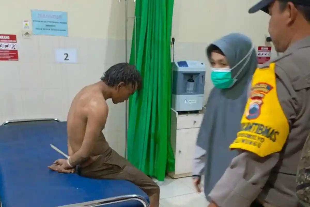 Ketahuan Curi Motor Keyless, Pria di Kaliwungu Semarang Dihajar Massa