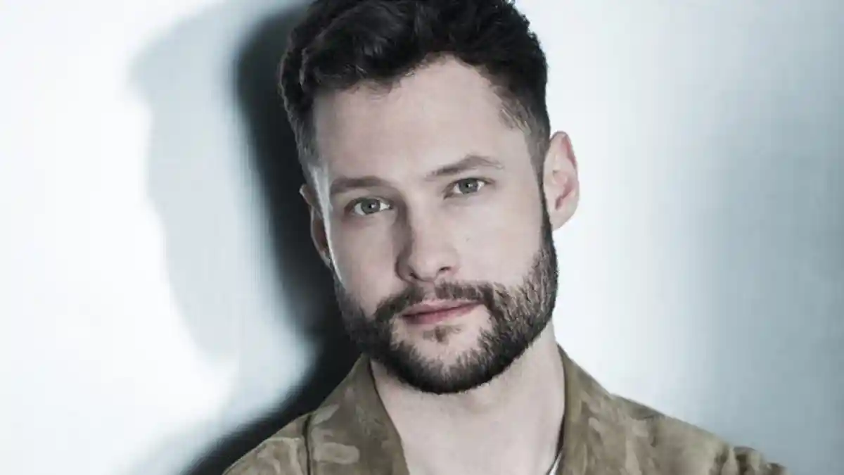 Lagu Populer Calum Scott, 'You are the Reason', Lirik dan Terjemahan Bahasa Indonesianya