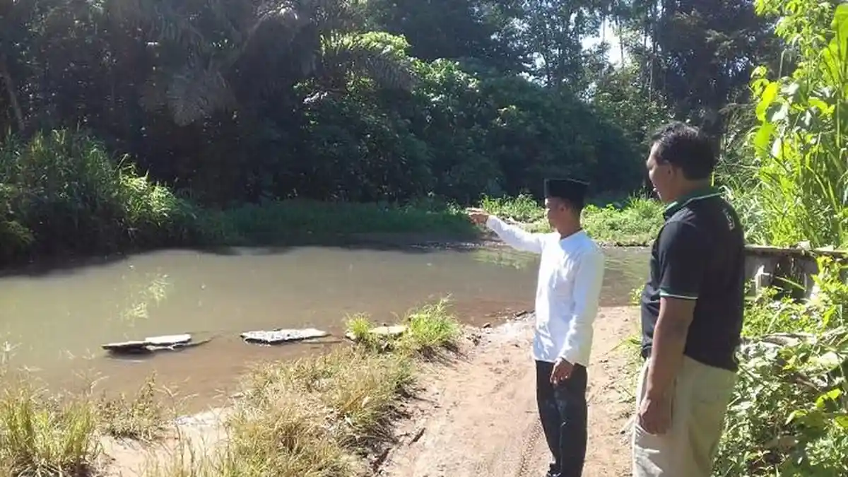Warga Rambang Nia OKU Selatan Dambakan Jembatan Gantung Keluarkan Hasil Bumi