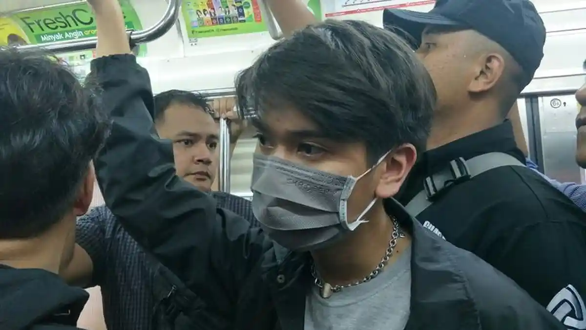 Cerita Seru Iqbaal Ramadhan saat Ungkap Perbedaan Tempuh Pendidikan di Amerika dan Australia