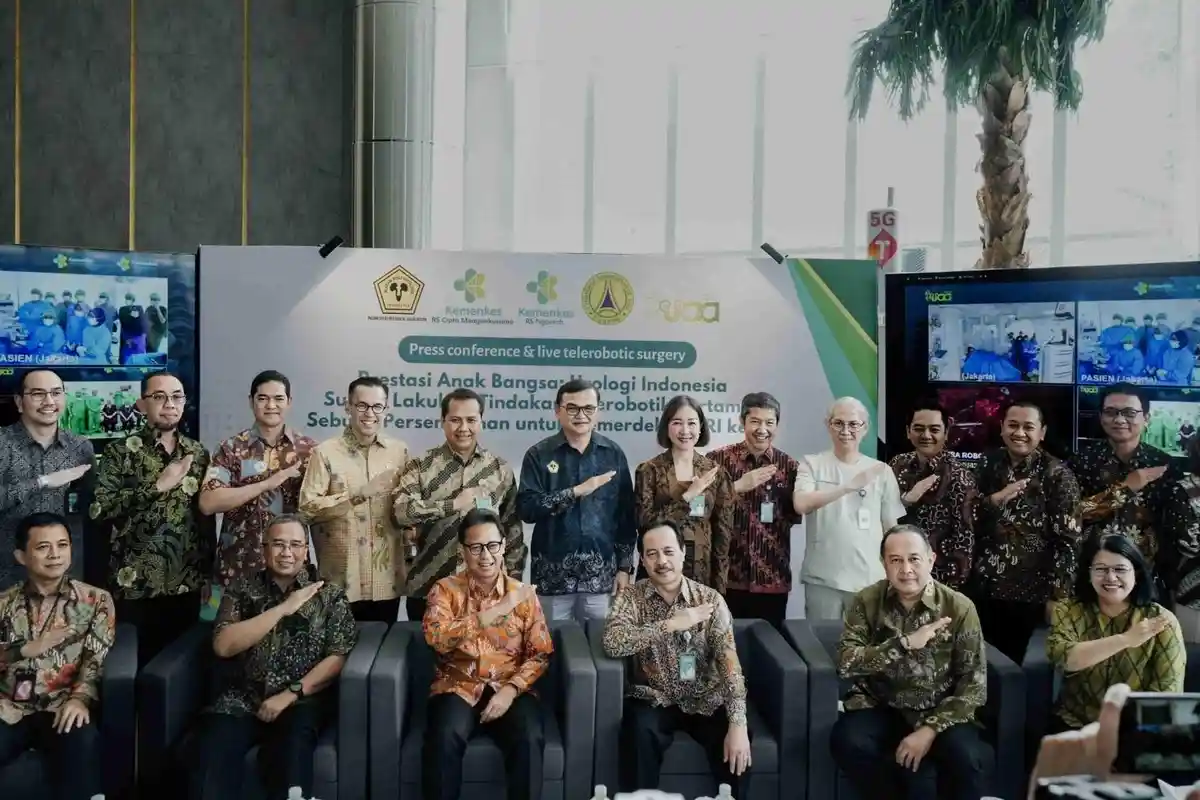 Kolaborasi Telkomsel bersama UAA Sukses Hadirkan Robotic Telesurgery Pertama di Indonesia - Telkomsel-terus-memperkuat-kehadiran-konektivitas66.jpg