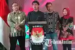 Jajaran-KPU-Jatim-saat-memberikan-penjelasan-di-Data-Center-Pilkada-2024.jpg