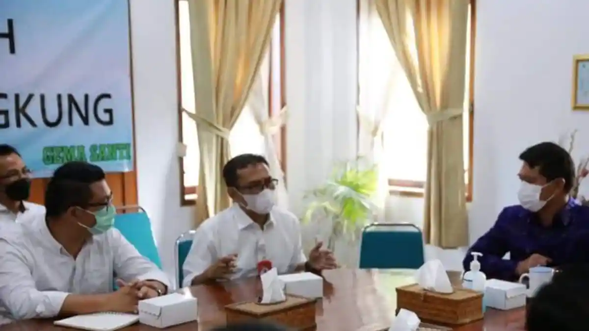 Perusahaan Daerah Provinsi Bali dan Pemkab Klungkung Bahas Kerjasama Pengolahan Air Limbah