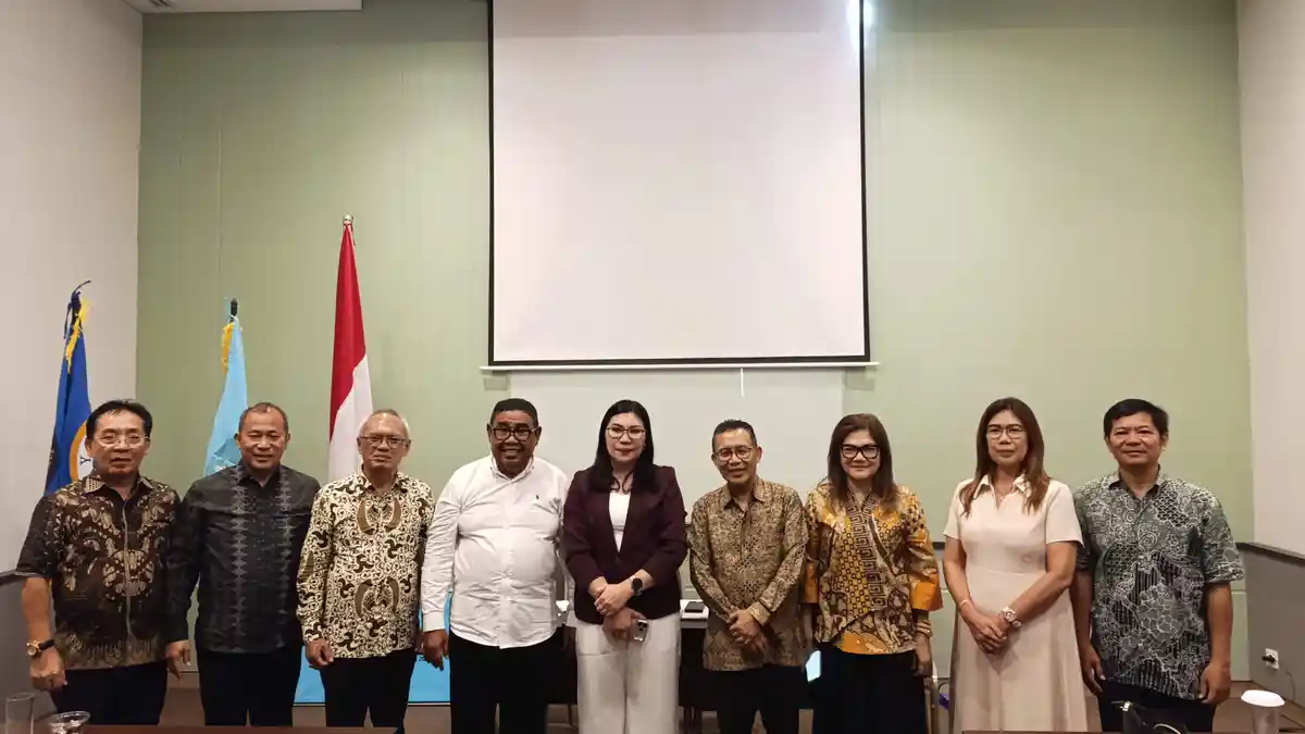 Lawatan KKR Mujizat Kesembuhan Manado, Berdoa untuk yang Sakit, Sulawesi Utara dan Bangsa 