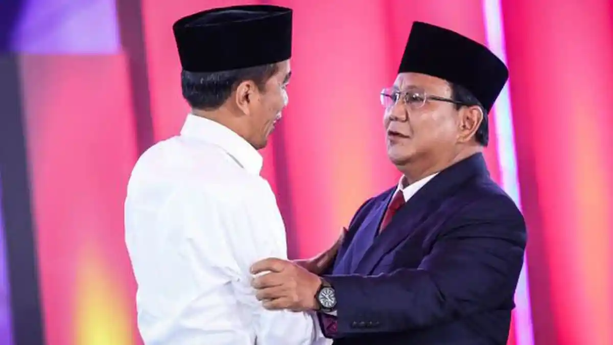 Bibir Prabowo Tersungging Tahu Ucapan Jokowi di Debat Capres 2014, Tak Setuju dengan Penasihatnya