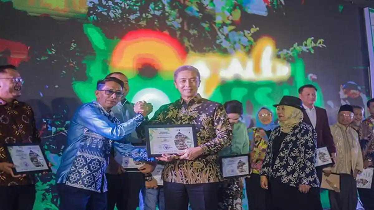 Malam Anugerah Bogorku Bersih, Dedie Rachim Apresiasi Kolaborasi Warga 