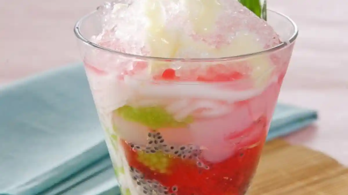 Resep dan Cara Membuat Es Kelapa Campur, Rasanya Enak dan Menyegarkan