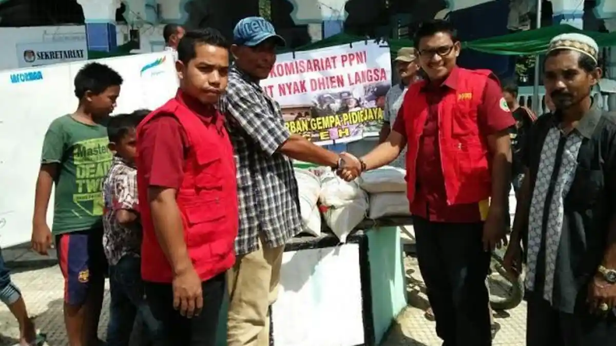 PPNI Dan SEMA Cut Nyak Dhien Langsa Bantu Korban Gempa Pijay