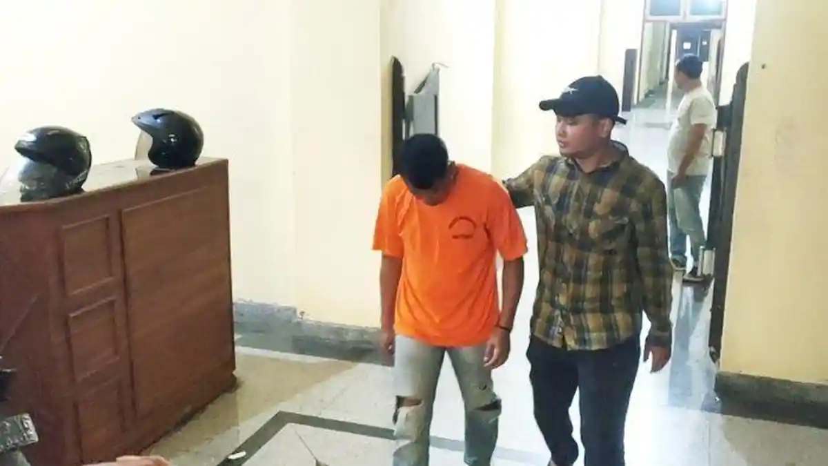 Hotman Paris Siap Bantu Kasus Anak Aniaya Pria yang Lecehkan Ibunya, Minta Netizen juga Bersuara