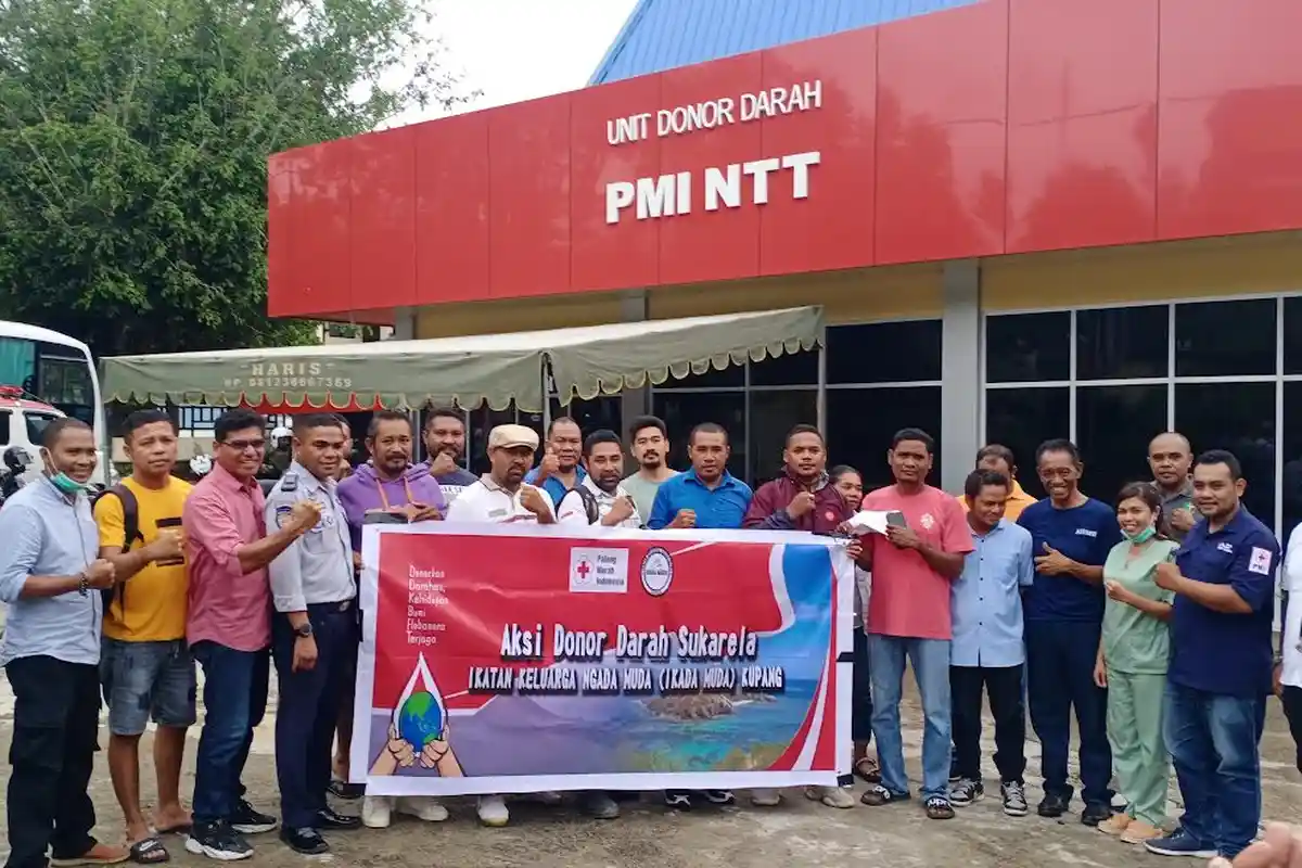 Rayakan Valentine Day, Paguyupan IKADA Muda di Kupang Donor Darah