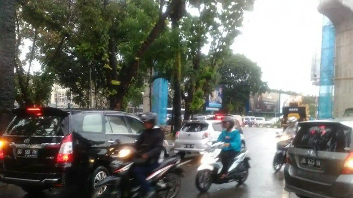 Pengendara Sepeda Motor Gemetaran Saat Digeledah Bawa Jimat Kulit Harimau