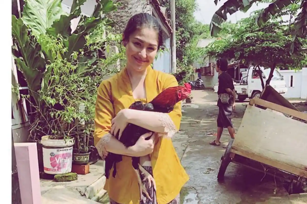 Link 8 Thread Cerita Horor Populer untuk Menemani Anda Menghabiskan Malam Jumat di Kamar