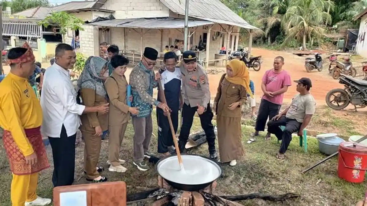 Yus Derahman Apresiasi Festival Dodol Bergema