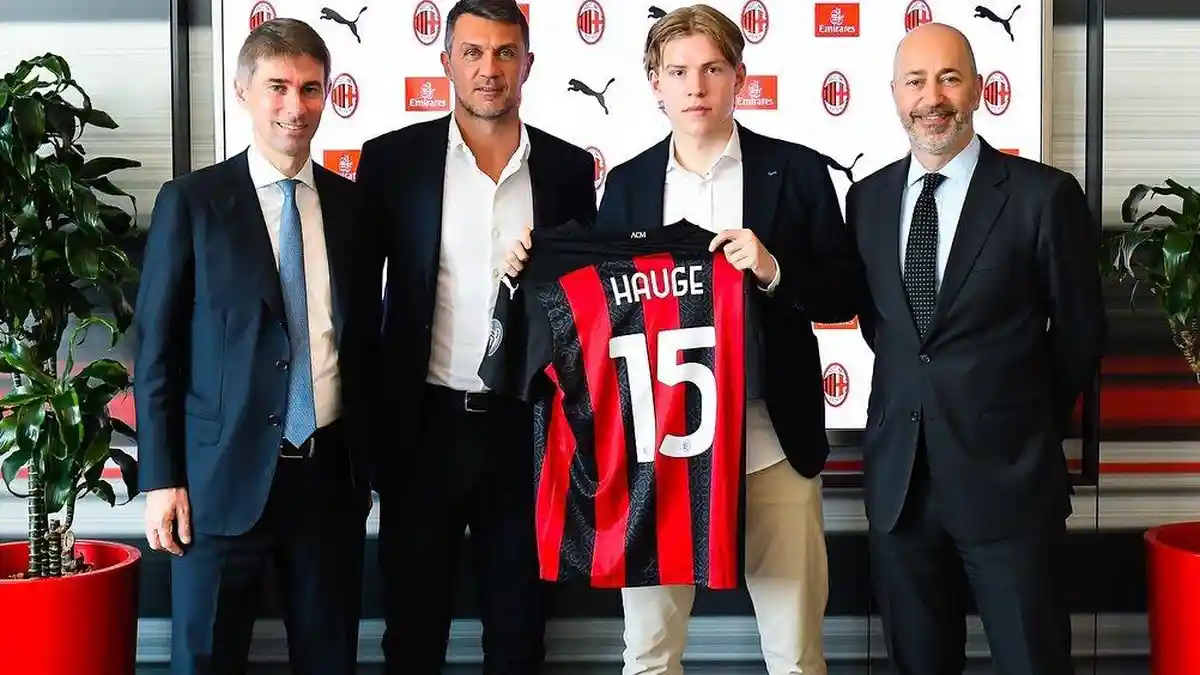 Menanti Debut Bintang Muda AC Milan di Laga Versus Spezia