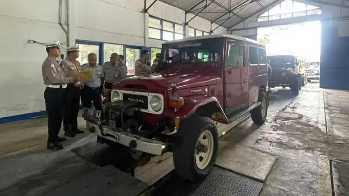 Demi Keselamatan Wisatawan, 75 Kendaraan Jeep Wisata Bromo Ikuti Ramp Check
