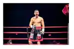 Petinju-berkebangsaan-Albania-Kristian-Prenga-yang-berusia-32-tahun.jpg