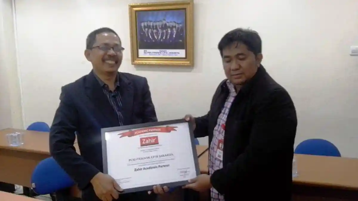 Dukung Dunia Pendidikan, Zahir Gandeng LP3I