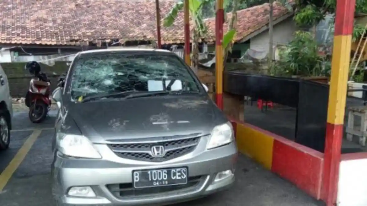 Seorang Kakek Ditabrak Hingga Tewas Setelah Tegur Pengemudi Saat Antar Cucunya ke Rumah Sakit