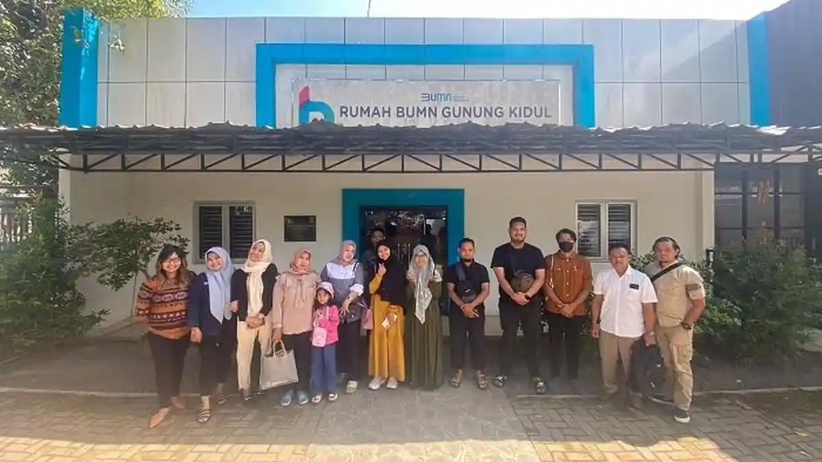 Program TJSL PLN Terbukti Sejahterakan Rakyat, Ada 291.725 Warga Jateng DIY Nikmati Manfaat di 2023