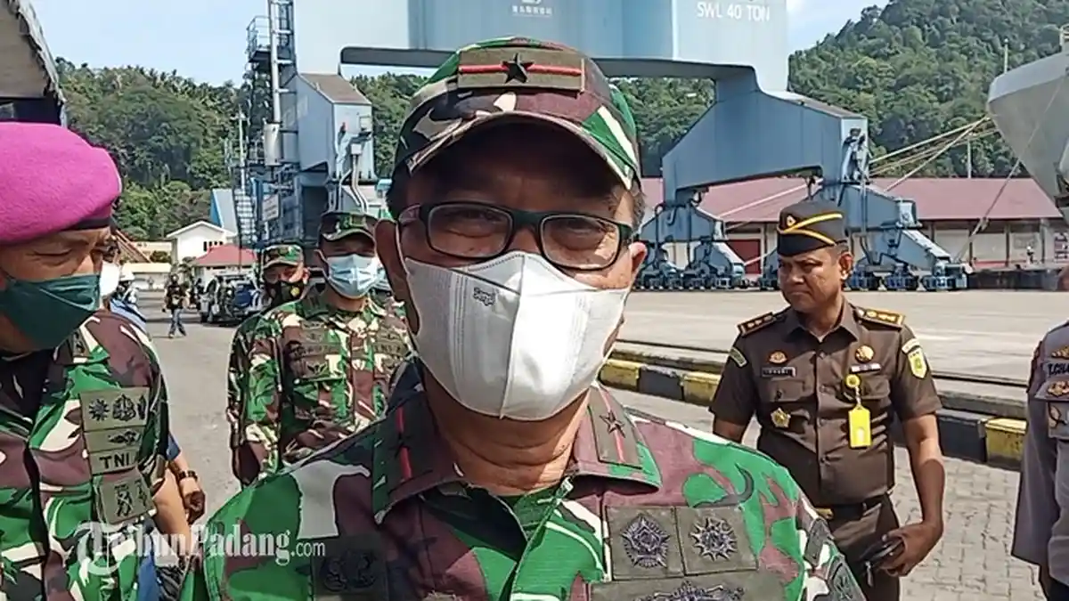 Vaksinasi di KRI Bontang 907 di Teluk Bayur Padang, Danlantamal II Padang: Ada 3 Jenis Vaksin