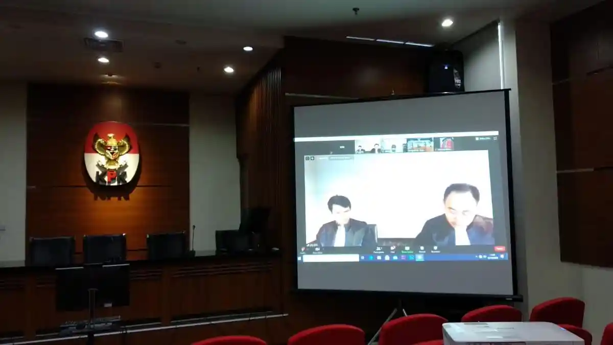Bupati Bengkalis Amril Mukminin Dituntut 6 Tahun Penjara