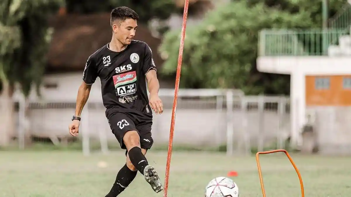 Gelandang PSS Sleman, Kim Jeffrey Kurniawan Kerap Berikan Teriakan Semangat