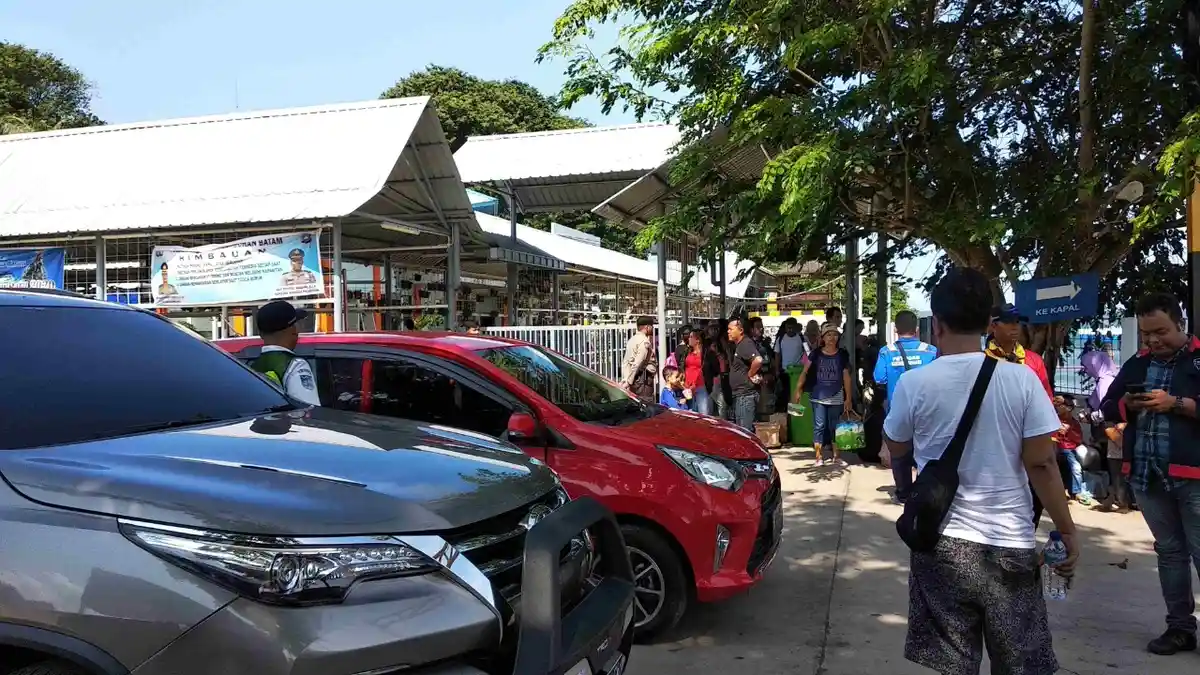 H-1 Natal, Arus Mudik Penumpang di Pelabuhan Ro-Ro Batam Justru Lebih Sepi, di Tanjungpinang?