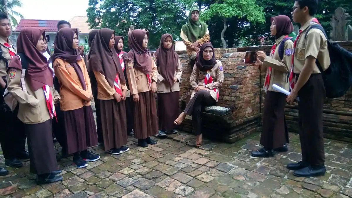 Saka Pariwisata Kota Palembang Kunjungi Makam Ki Gede Ing Suro - saka-wisata-3_20170206_093055.jpg