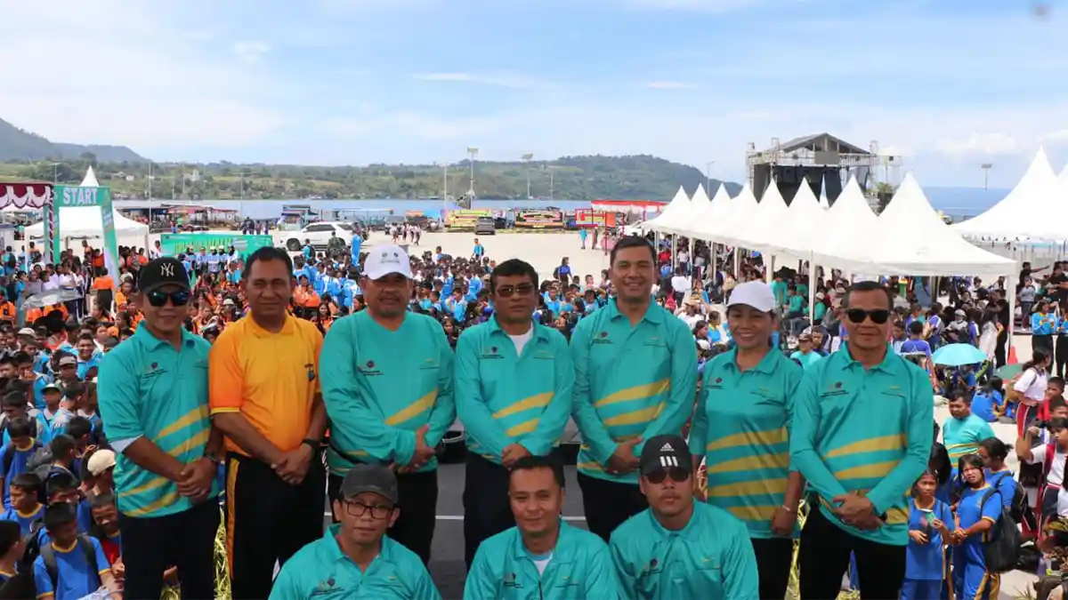 Ribuan Peserta Ramaikan Toba Fun Walk Harhubnas 2024, Pjs Bupati Toba Umumkan Persiapan Mudik Nataru