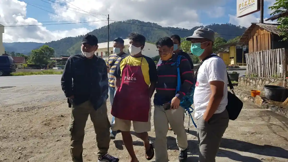 Sebastian Hutabarat Ditangkap Kejatisu saat Jual Pizza Andaliman di Toba