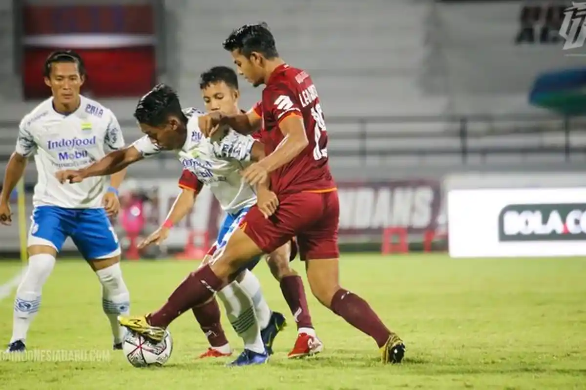 BERITA PERSIB MALAM, Maung Bandung Unggul Head to Head, Ini Prakiraan Pemain Tim Robert Alberts