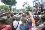 Wagub Kaltim Hadi Mulyadi Temui Massa yang Demo Tolak Pabrik Semen, Ini LIVE STREAMING Suasana Demo