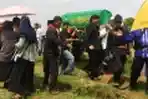 Pemakaman Istri Opick