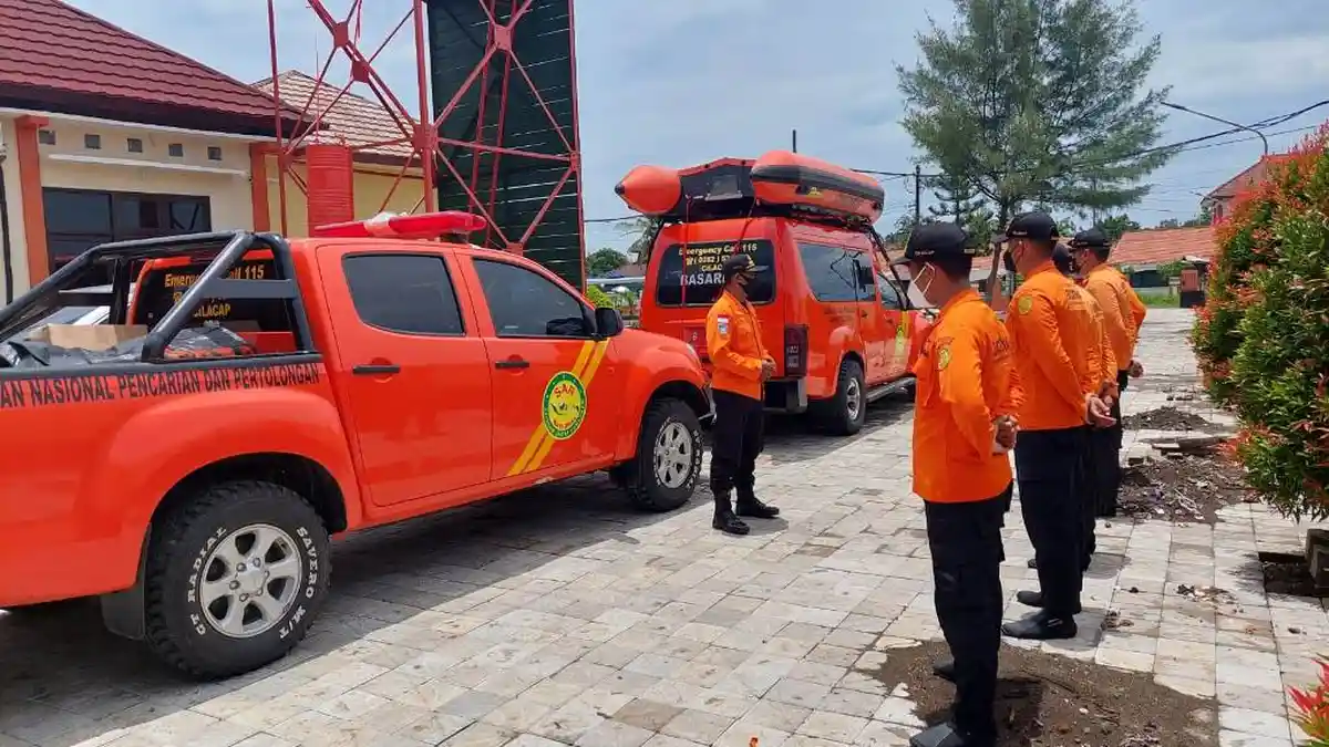 BREAKING NEWS: Dikejar 2 Orang, Supriono Jatuh Ke Sungai Logawa Banyumas