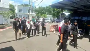 Korban-dugaan-kasus-penipuan-investasi-di-nganjuk-melalui-aplikasi.jpg