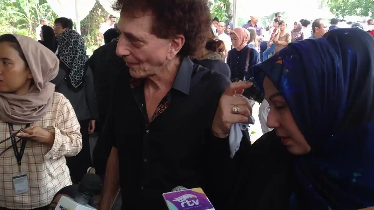 Ahmad Albar Beberkan Penyakit yang Diderita Almarhum Putranya
