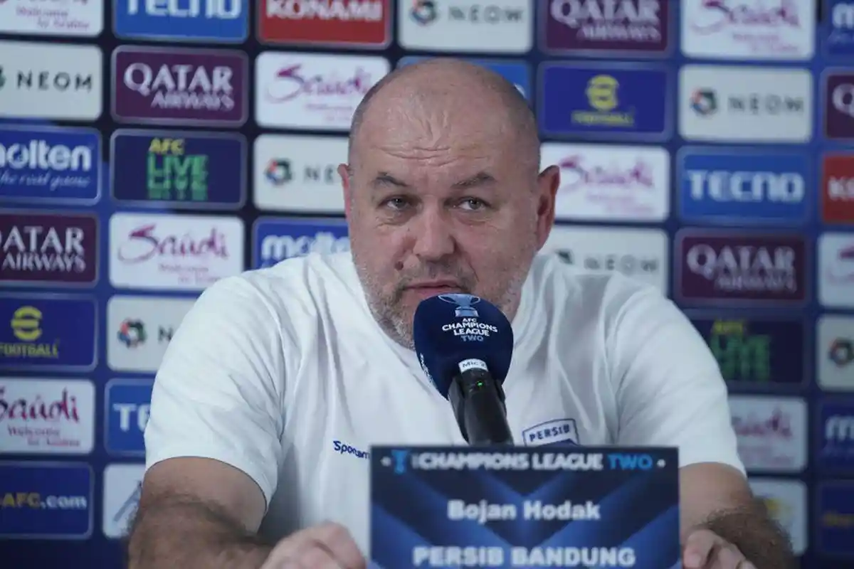 Laga di Thailand: Bojan Hodak Sebut Mood Persib Sedang Bagus, Tyronne Tak Akan Remehkan Port FC