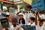 Siswa-Sekolah-Kreatif-Surabaya-Pawai-Ramadhan-1447-H_20260213_113145.jpg