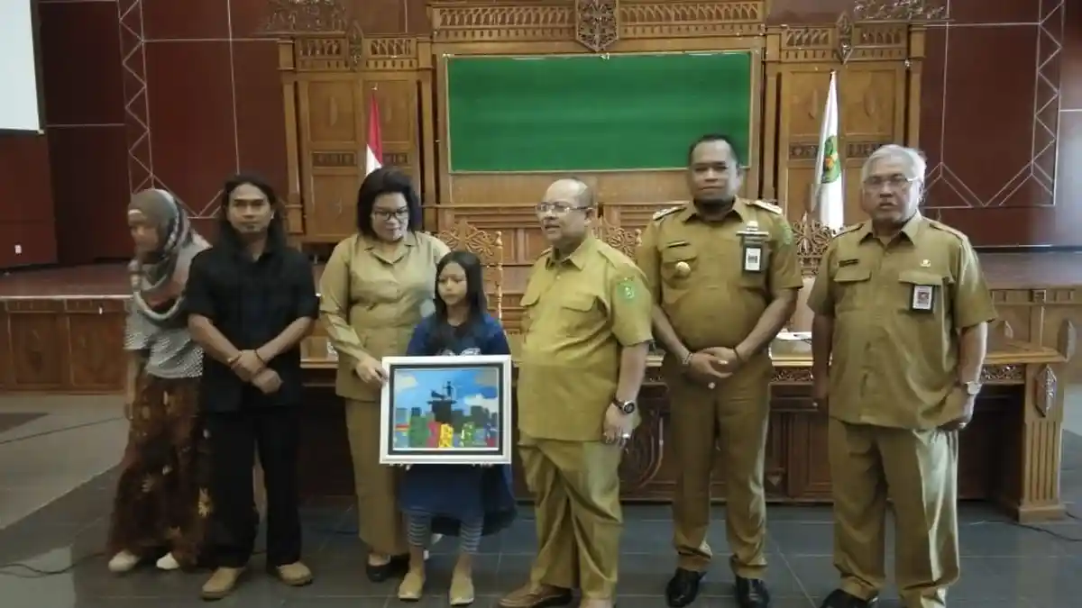 Sudah Belajar Melukis Sejak Umur 2 Tahun Muhandas Asweta Wakili Kaltim ke Ajang Lukis Nasional