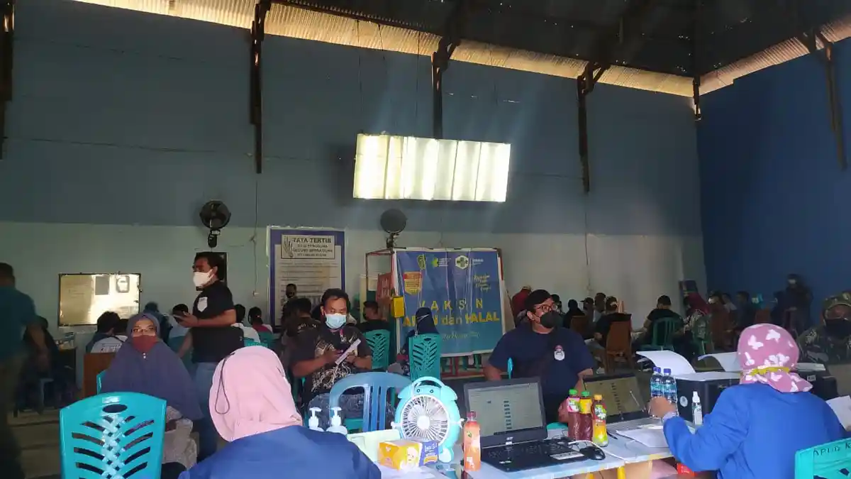 Serbuan Vaksinasi di Penajam, Dandim 0913/PPU Sebut Lansia Punya Risiko Tinggi Tertular Covid-19